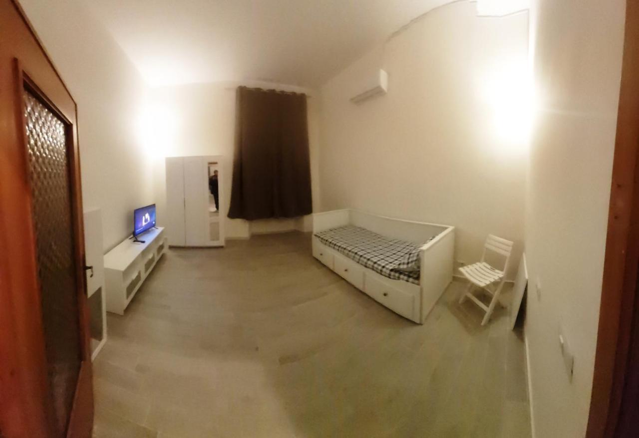 Whole Holiday Home Apartment Lovely Civitavecchia Da Pamino & Priscilla ภายนอก รูปภาพ