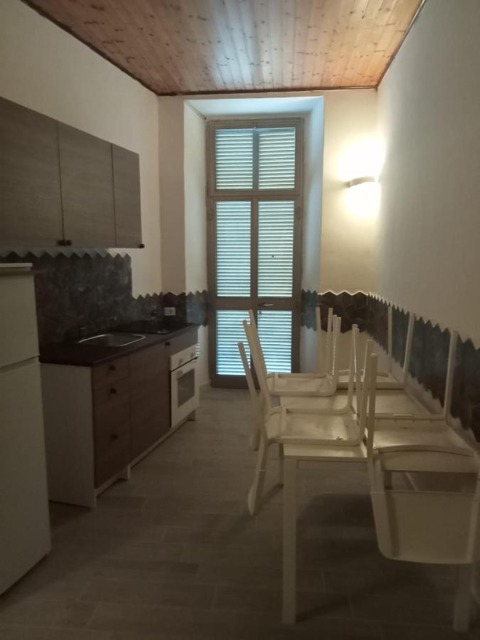 Whole Holiday Home Apartment Lovely Civitavecchia Da Pamino & Priscilla ภายนอก รูปภาพ