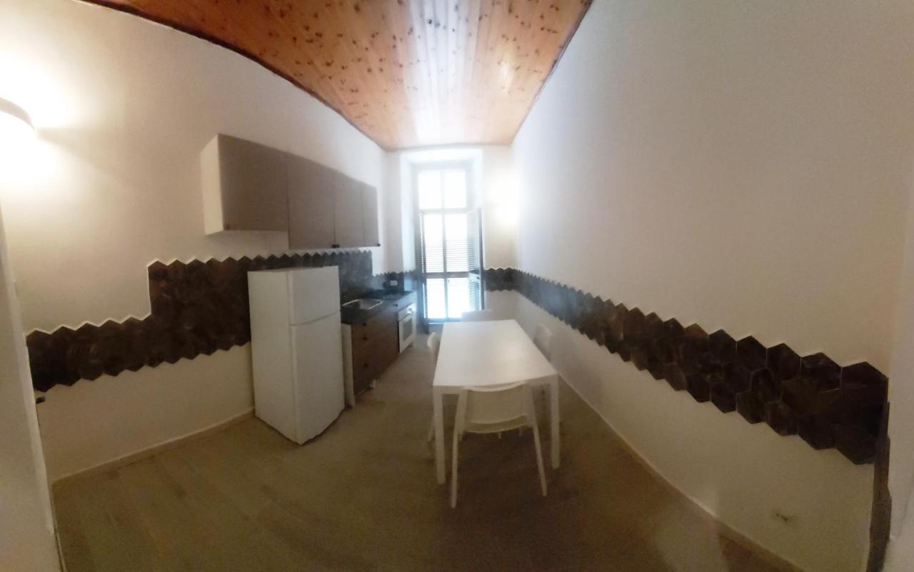 Whole Holiday Home Apartment Lovely Civitavecchia Da Pamino & Priscilla ภายนอก รูปภาพ